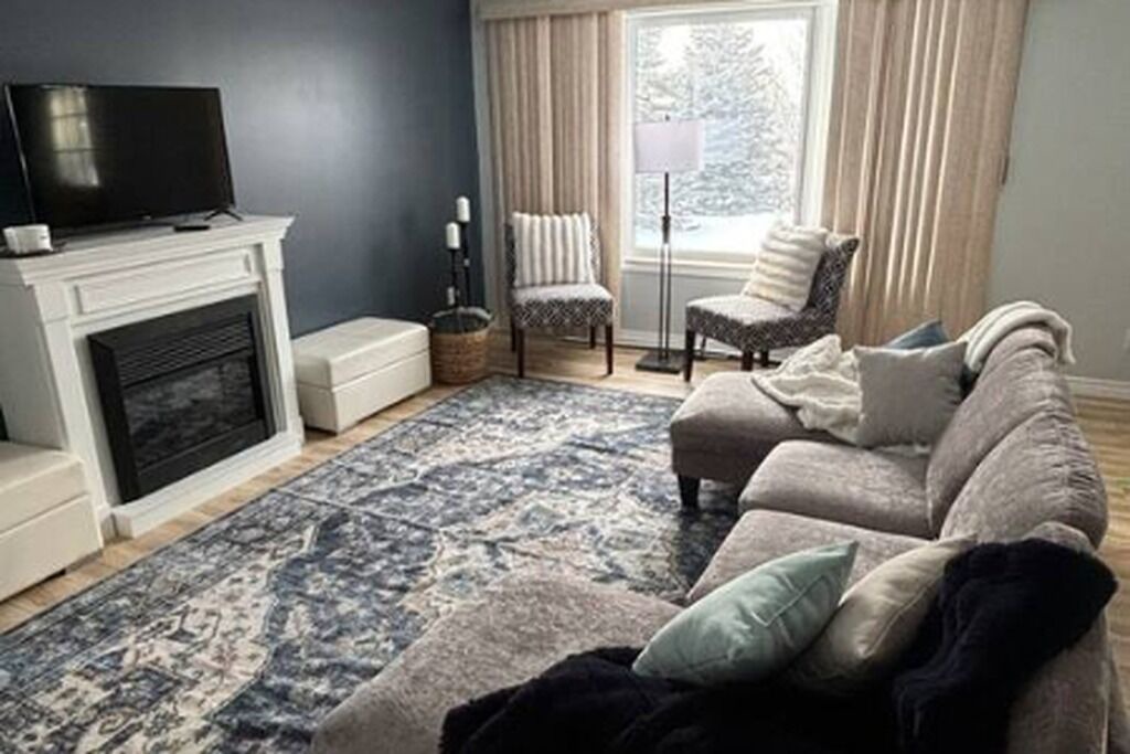 Photo of Livingroom in Centre Wellington