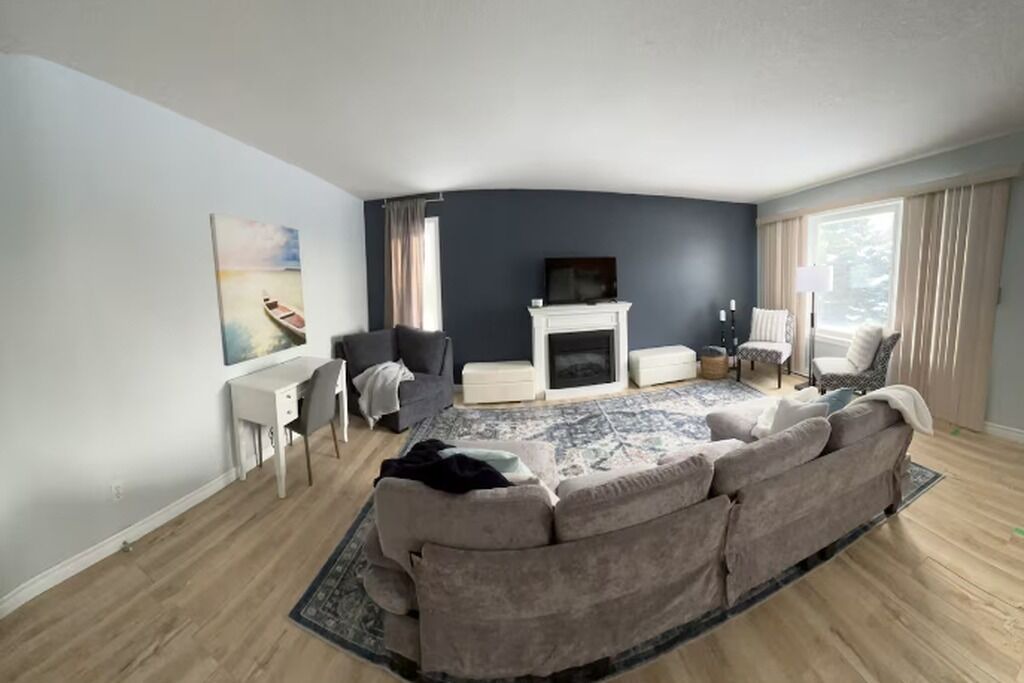 Photo of Livingroom in Centre Wellington
