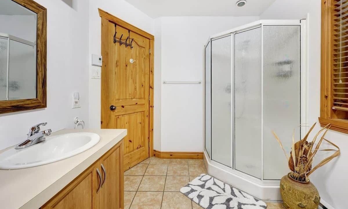 Photo of Bathroom in Baie-St-Paul