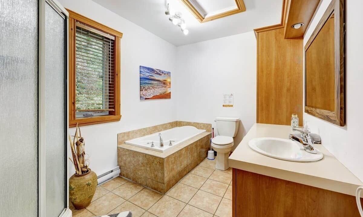 Photo of Bathroom in Baie-St-Paul