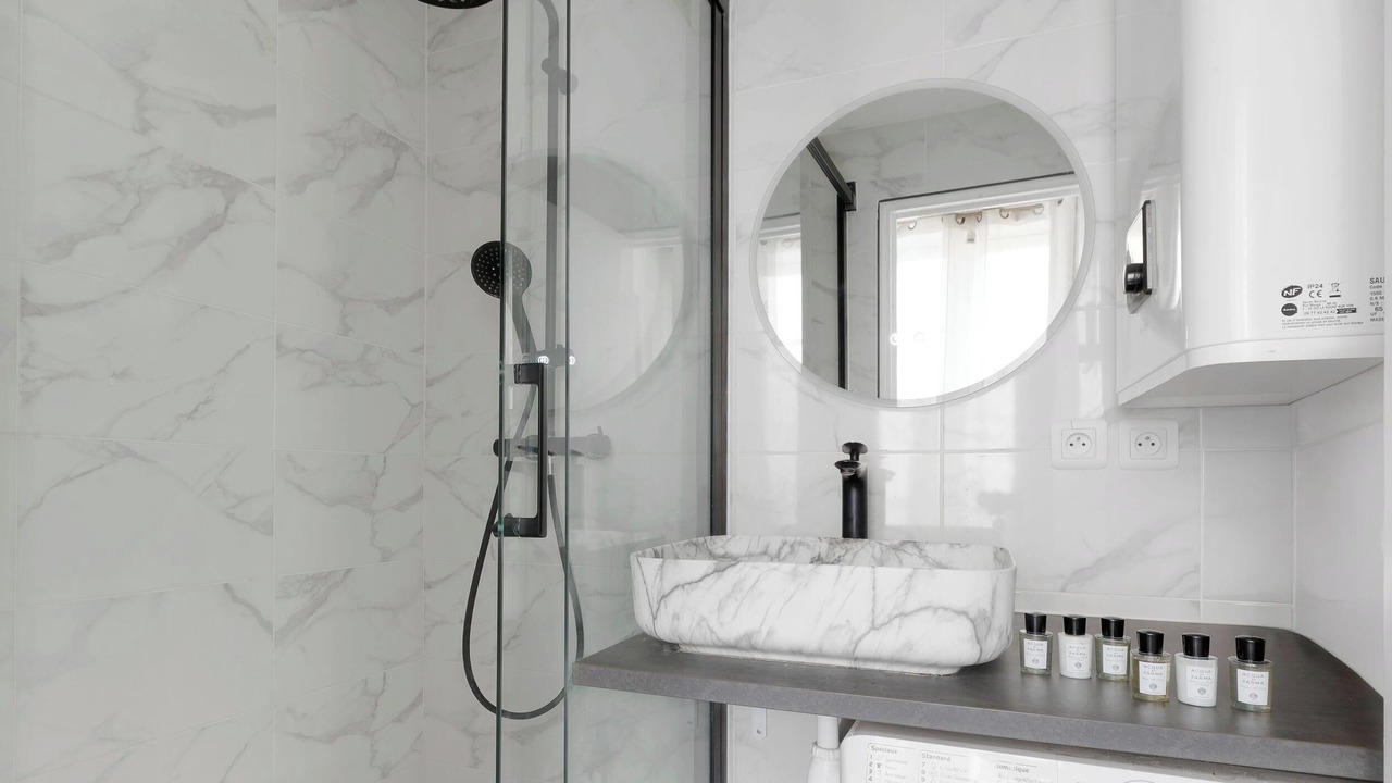 Photo of Bathroom in Sorbonne