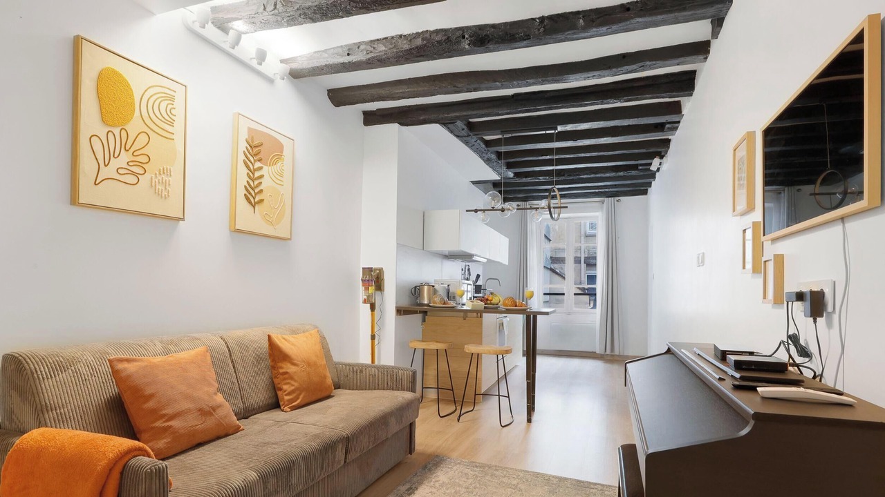 Photo of Livingroom in Sorbonne