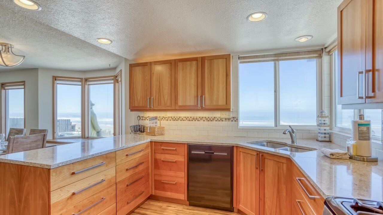 Photo of Kitchen in Roads End