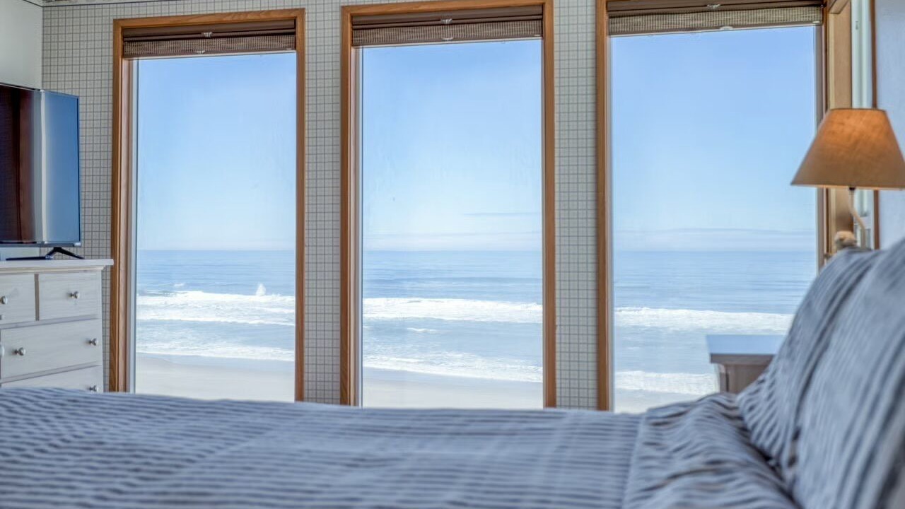 Photo of Bedroom in Roads End
