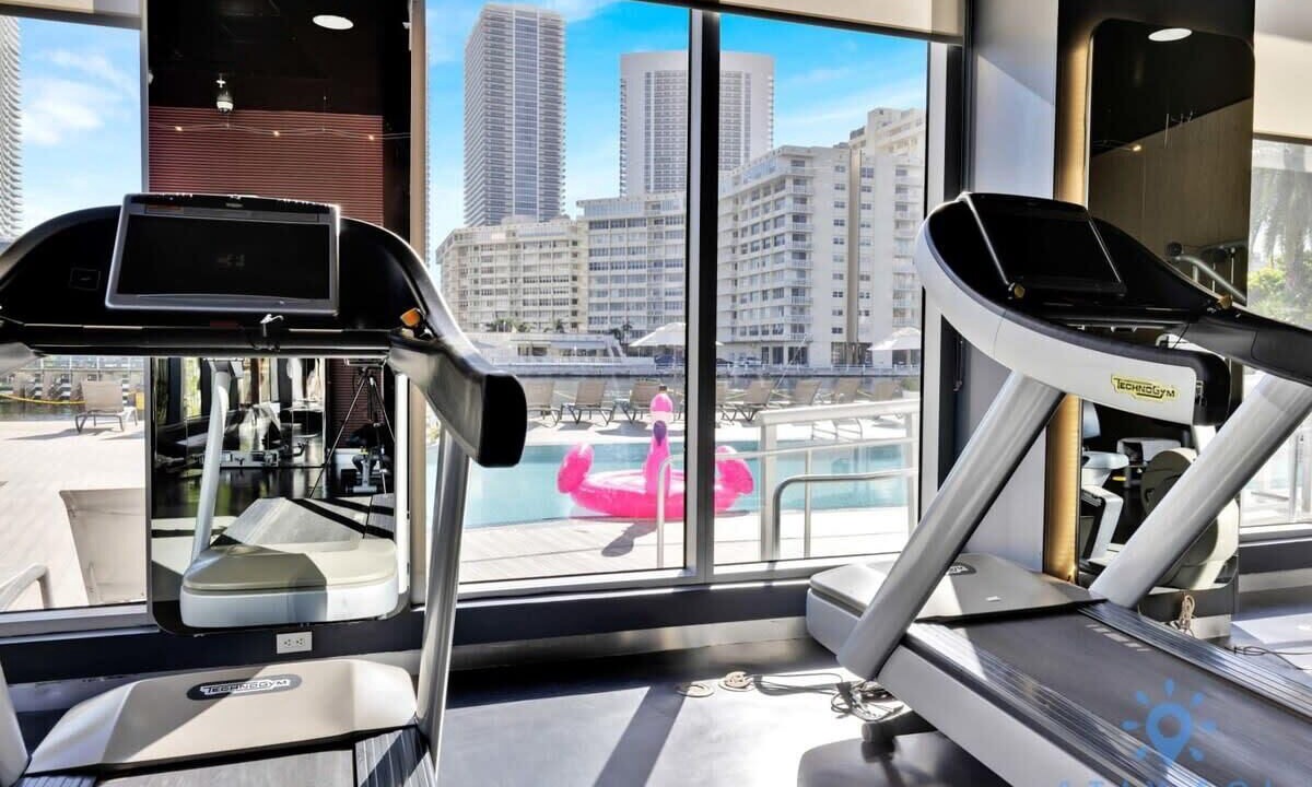 Photo of Others in Hallandale Beach