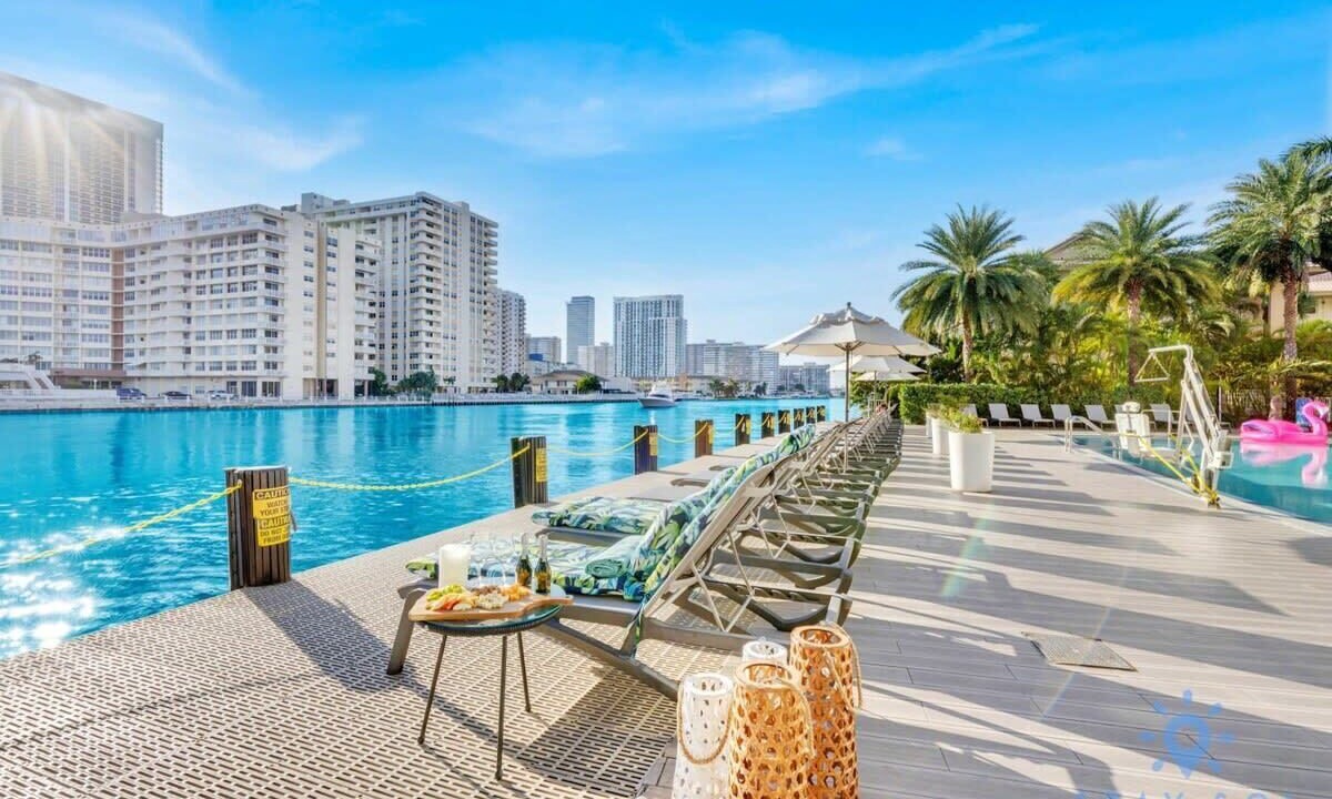 Photo of Others in Hallandale Beach