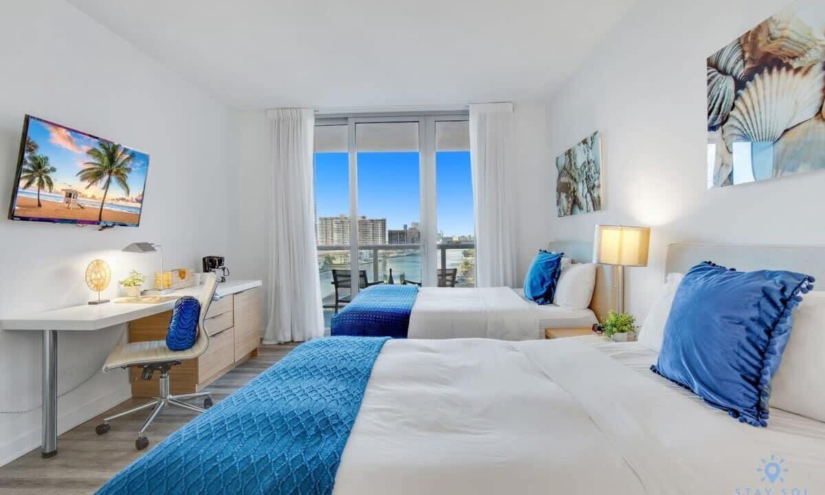 Photo of Others in Hallandale Beach