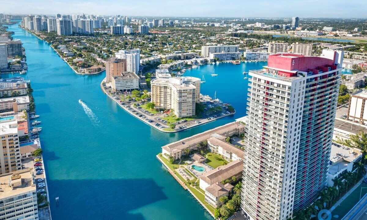 Photo of Others in Hallandale Beach