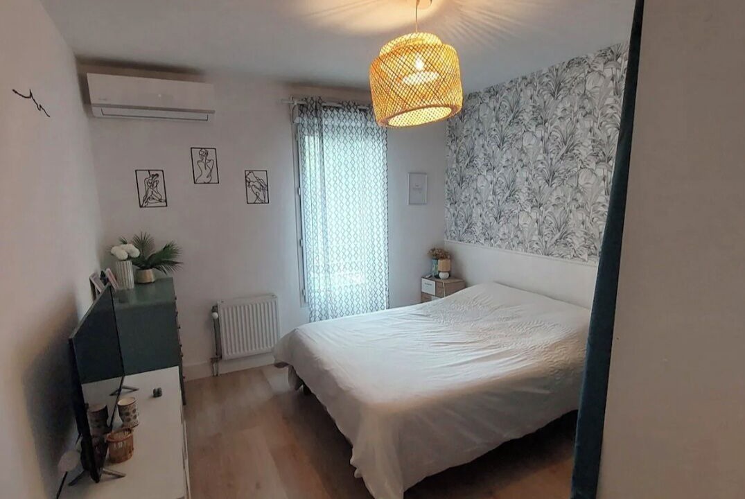 Photo of Bedroom in 14th Arrondissement