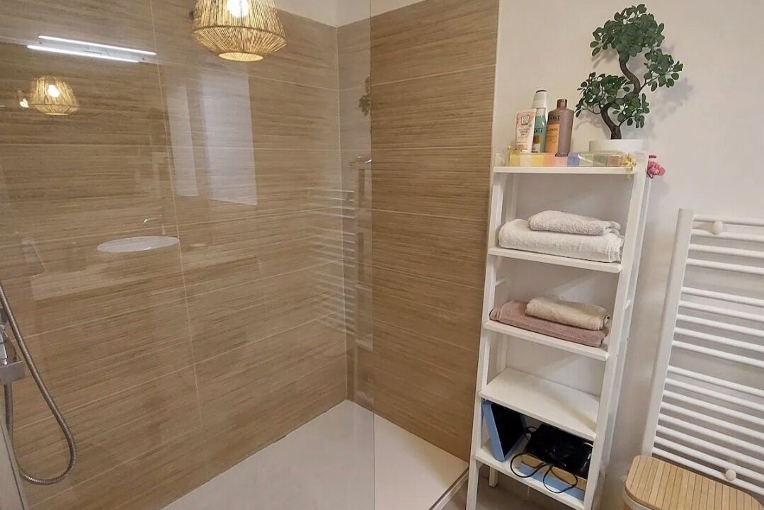 Photo of Bathroom in 14th Arrondissement