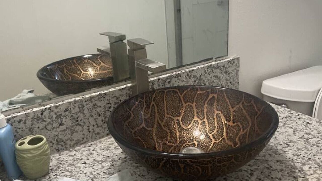 Photo of Bathroom in Clodine