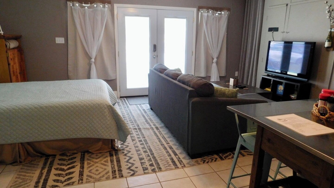 Photo of Bedroom in Scofield Farms