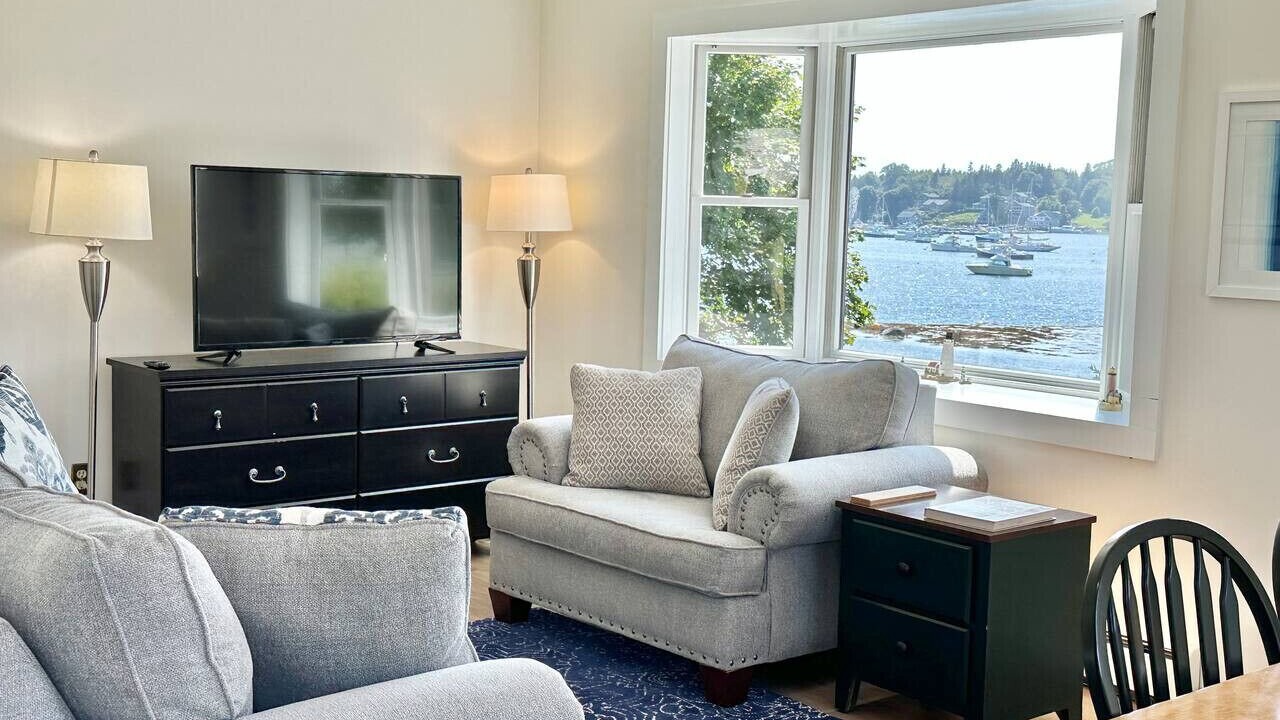 Photo of Livingroom in Bass Harbor