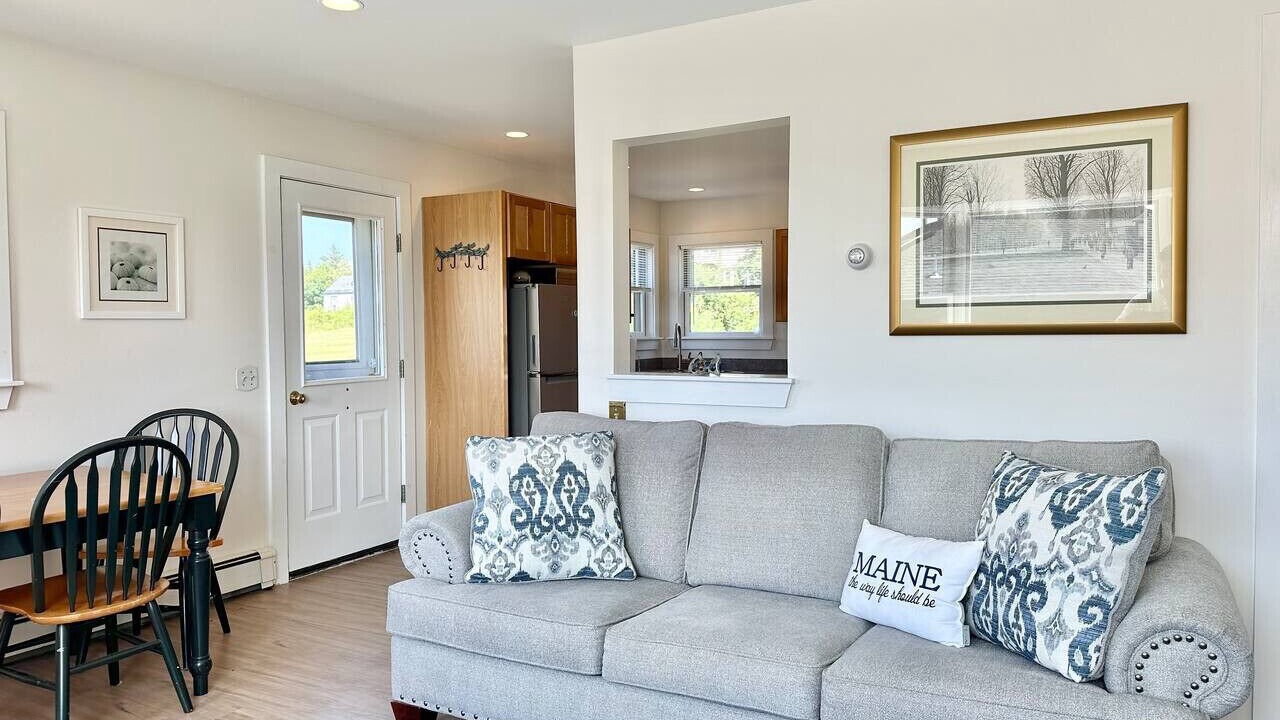 Photo of Livingroom in Bass Harbor