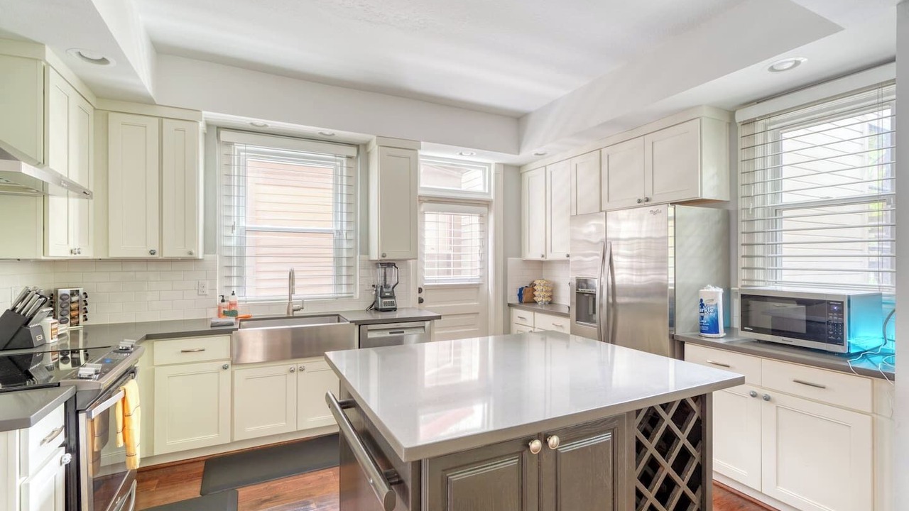 Photo of Kitchen in Alphabet Historic District