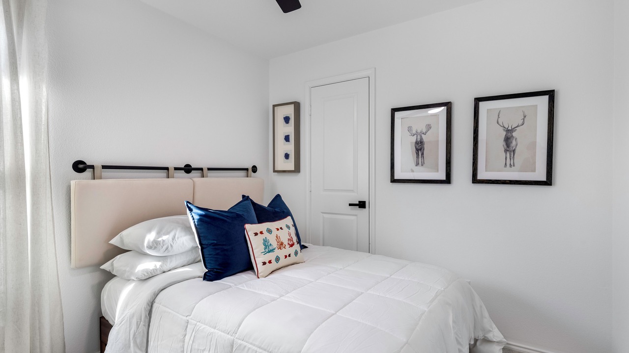 Photo of Bedroom in Clear Lake