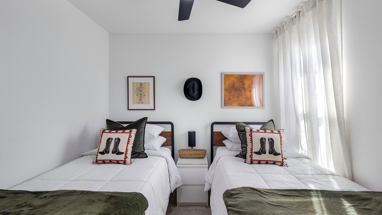 Photo of Bedroom in Clear Lake