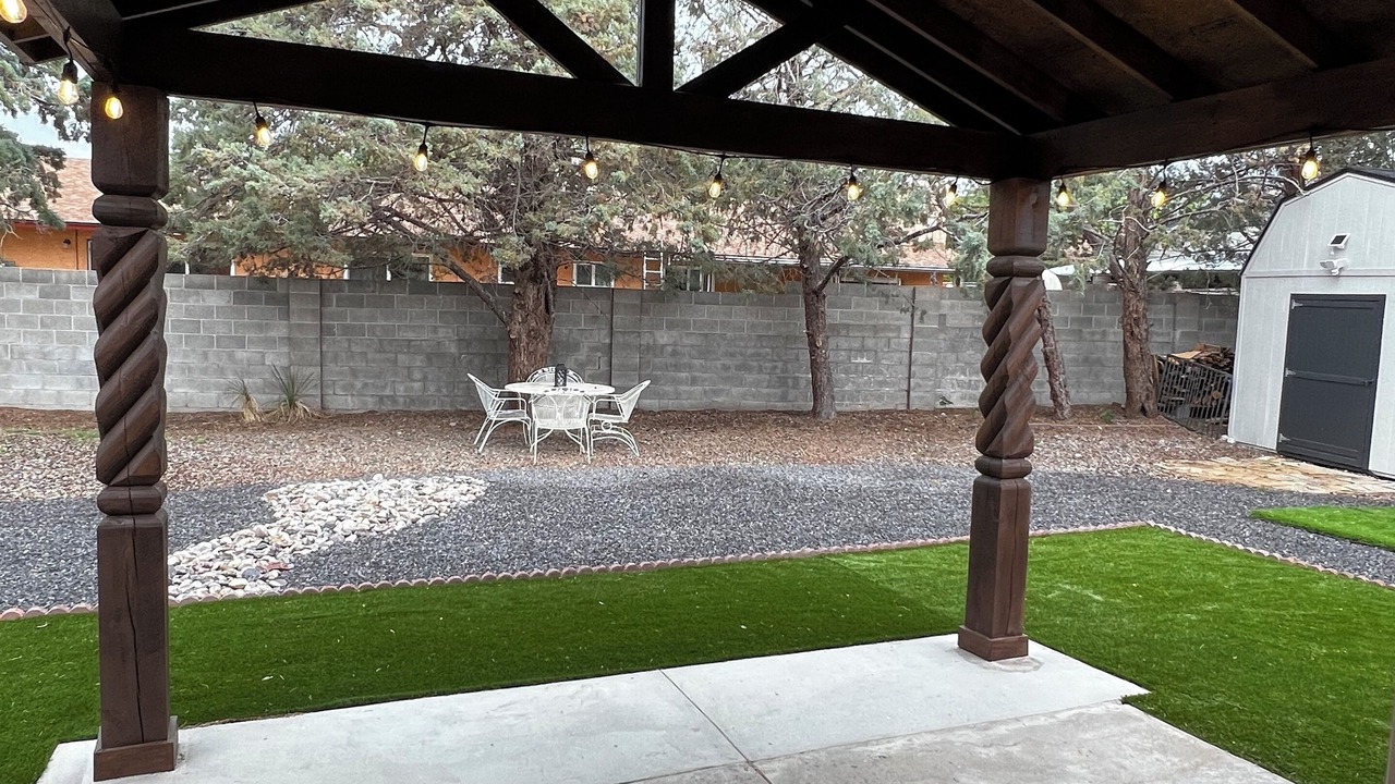 Photo of Patio Balcony in Northeast Heights
