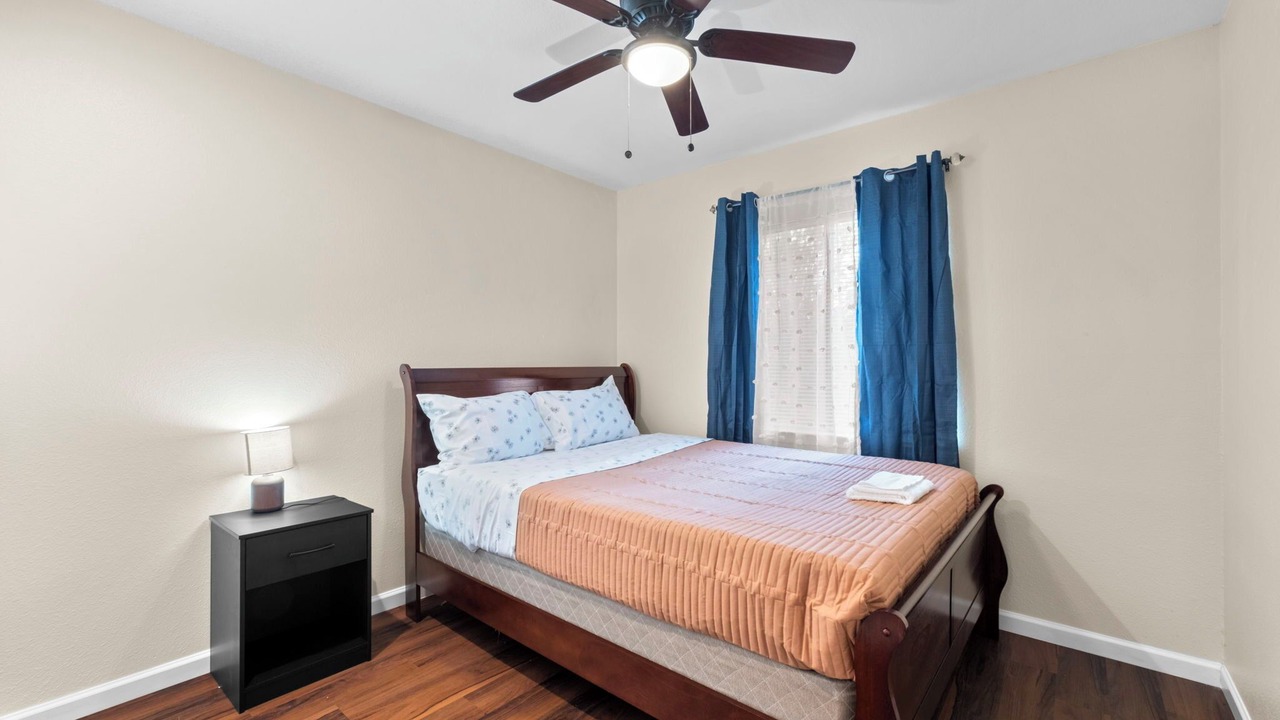 Photo of Bedroom in North San Antonio - SAT