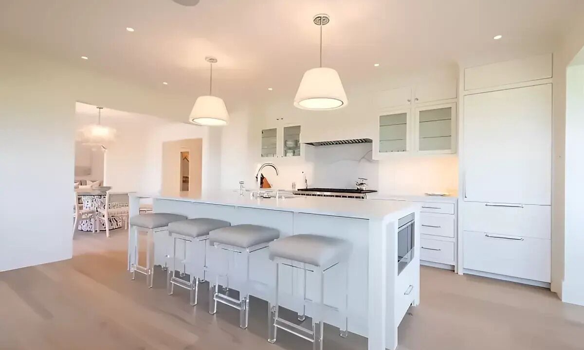 Photo of Kitchen in Brant Point