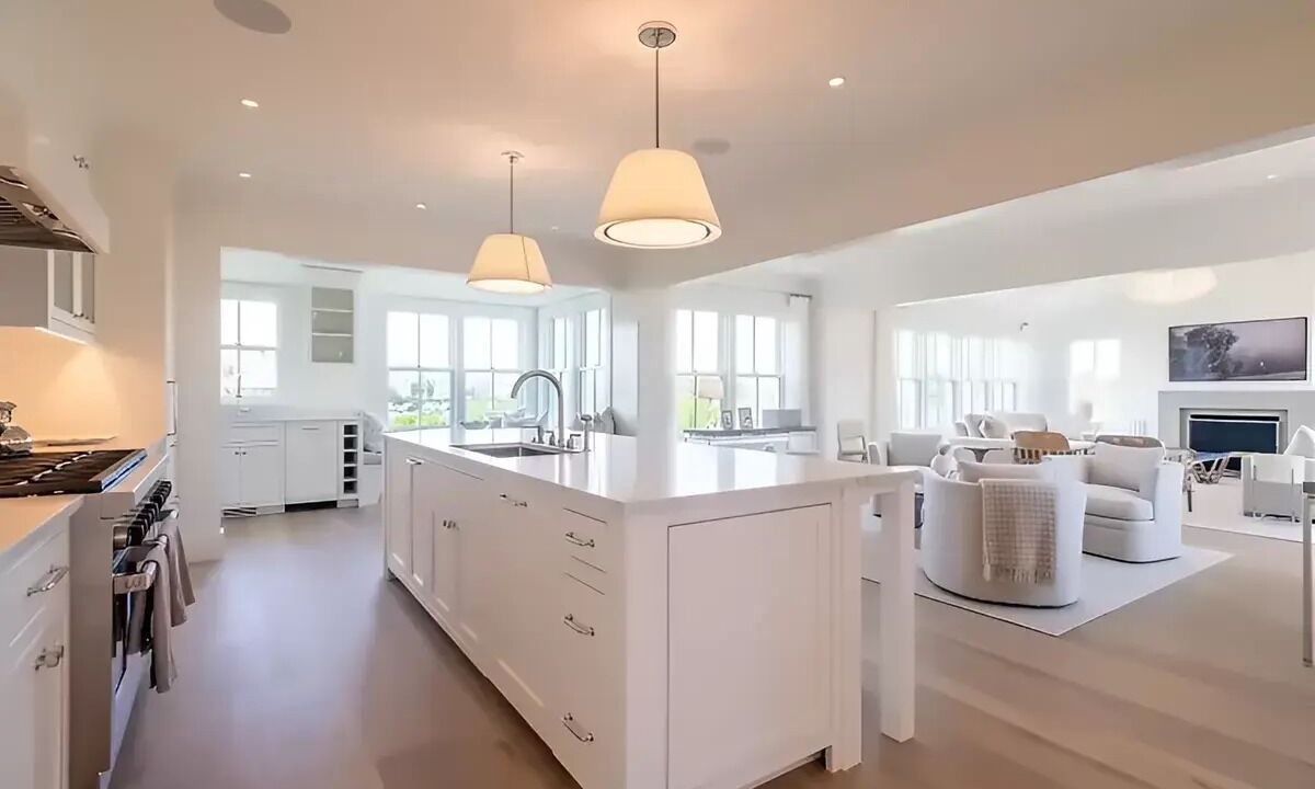 Photo of Kitchen in Brant Point