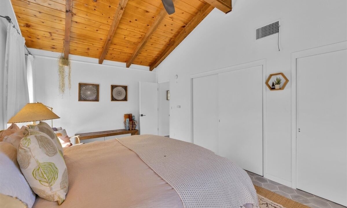 Photo of Bedroom in Morongo Valley