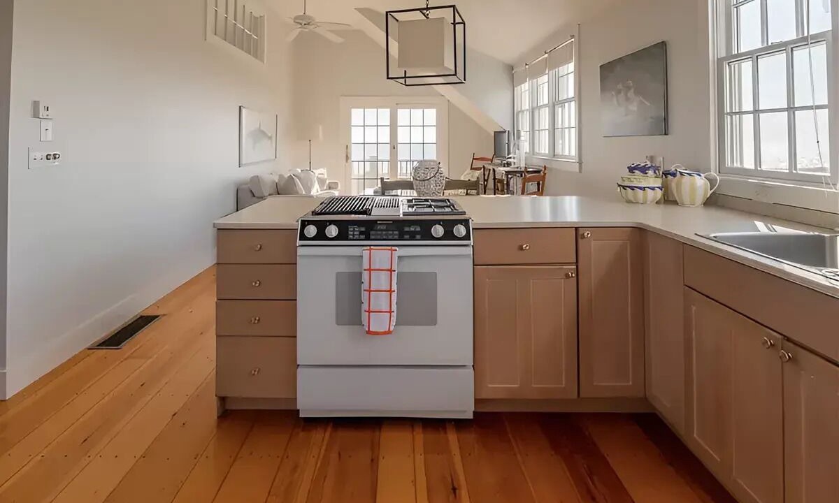 Photo of Kitchen in Tom Nevers