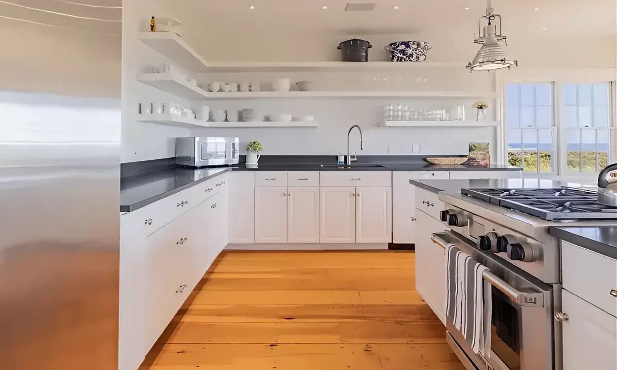 Photo of Kitchen in Tom Nevers