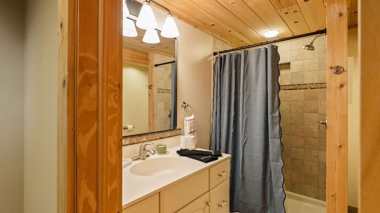 Photo of Bathroom in Windham