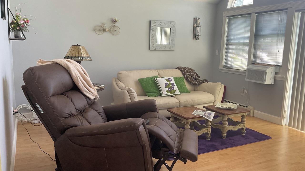 Photo of Livingroom in Brewerton