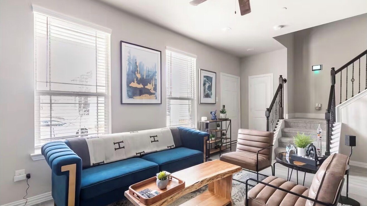 Photo of Livingroom in Mesquite
