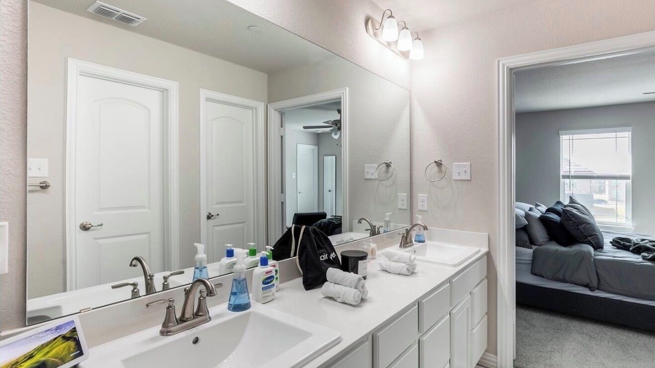 Photo of Bathroom in Mesquite