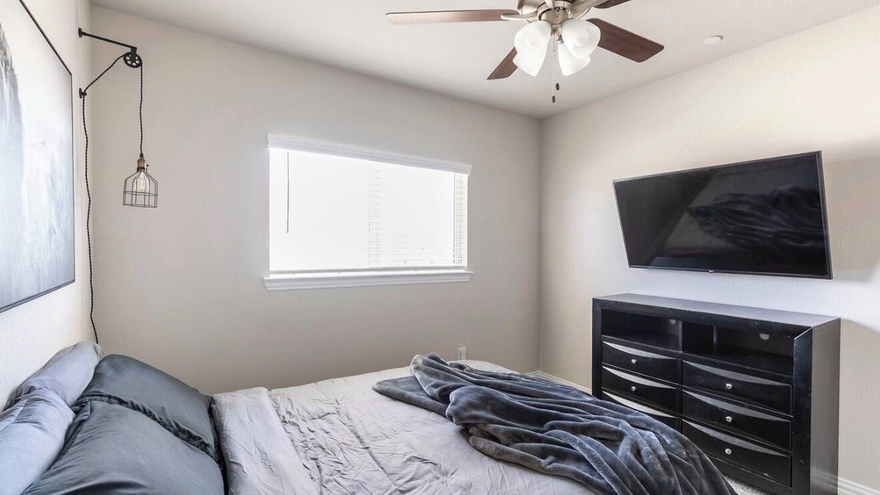 Photo of Bedroom in Mesquite