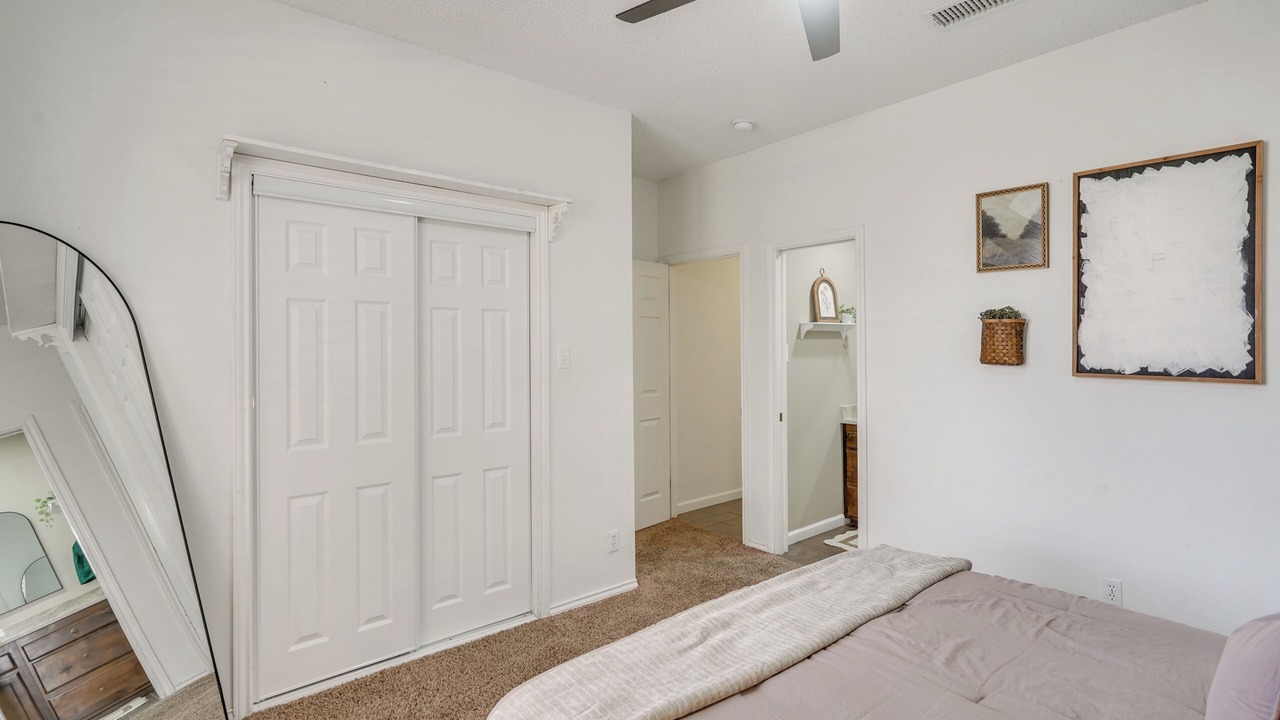 Photo of Bedroom in Odessa