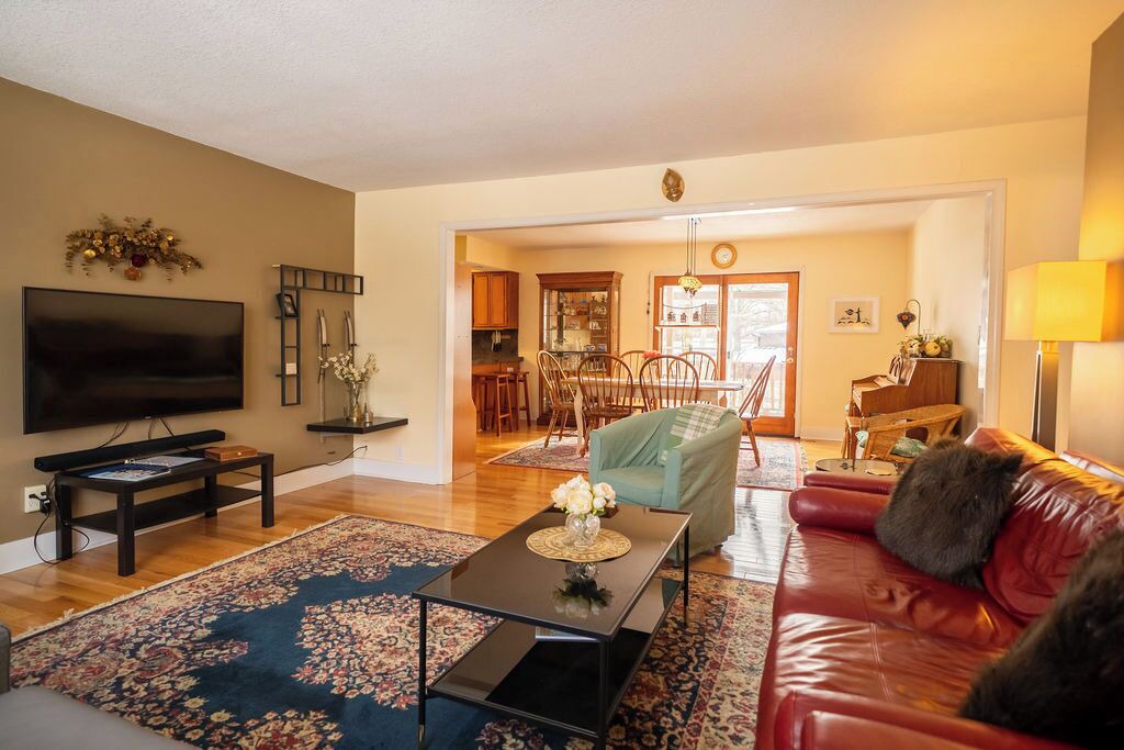 Photo of Livingroom in Lawrence