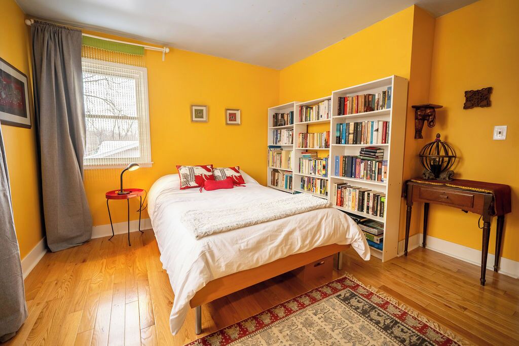 Photo of Bedroom in Lawrence