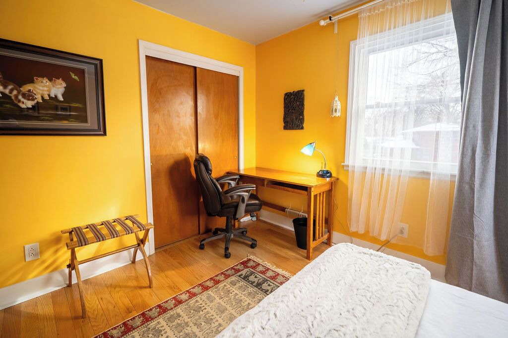 Photo of Bedroom in Lawrence