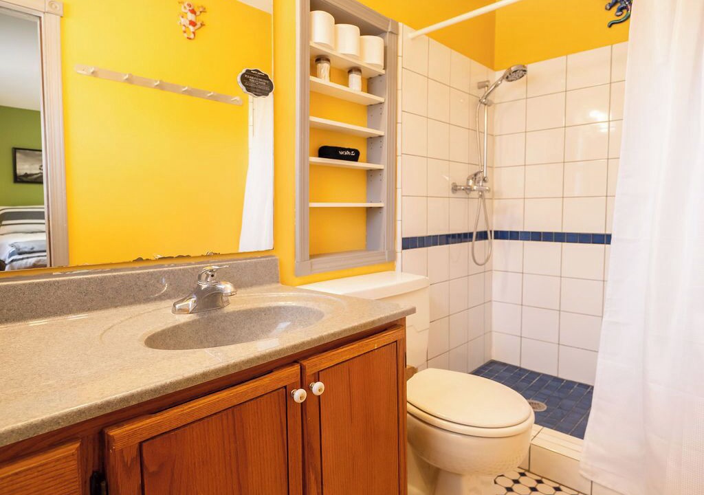 Photo of Bathroom in Lawrence