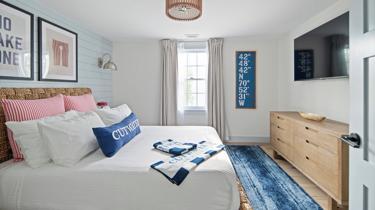 Photo of Bedroom in Newburyport