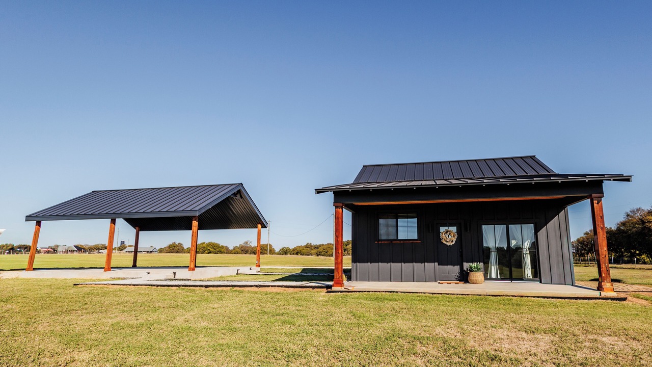 Photo of Outdoor in Hill County