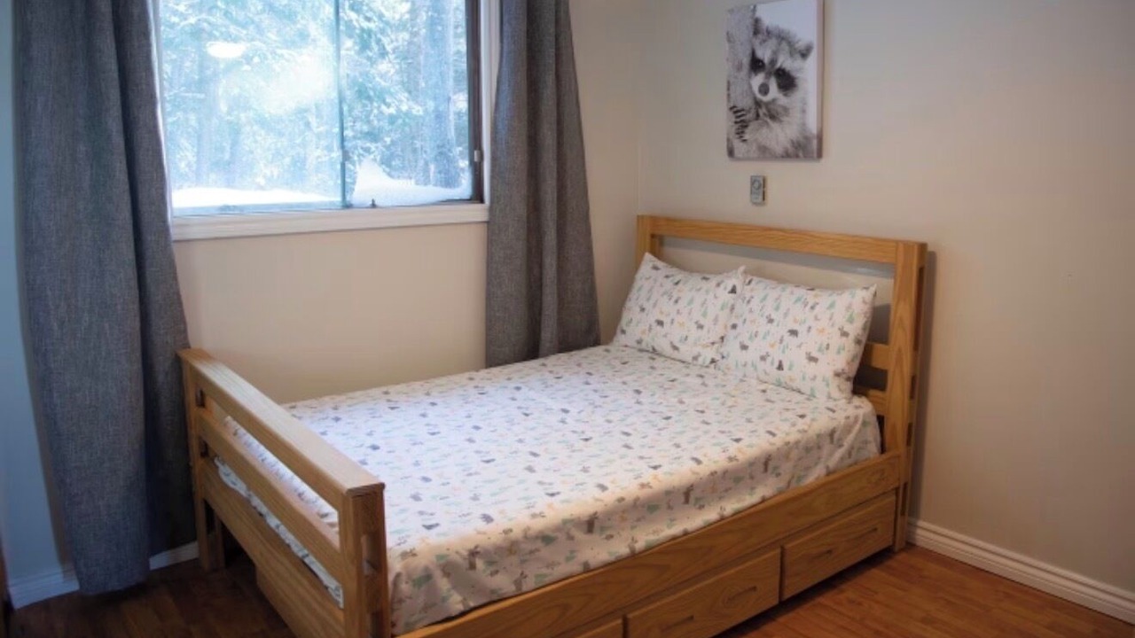 Photo of Bedroom in Dysart et al