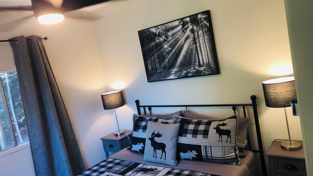 Photo of Bedroom in Dysart et al