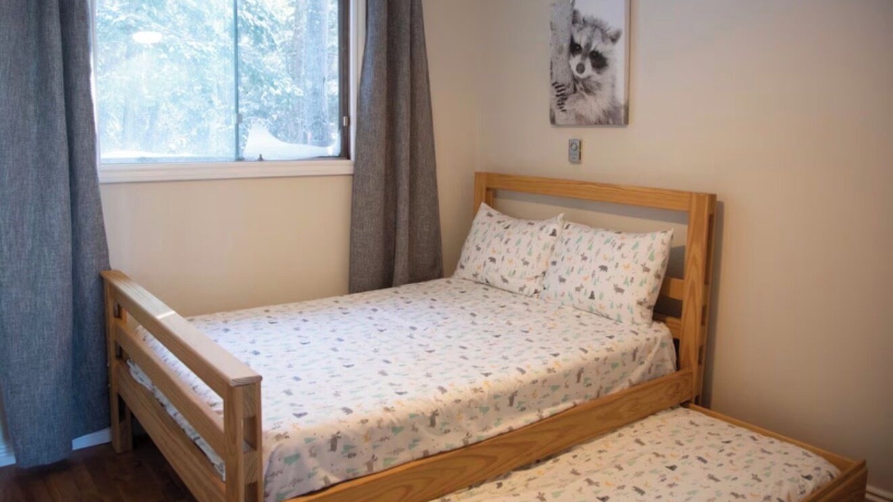 Photo of Bedroom in Dysart et al
