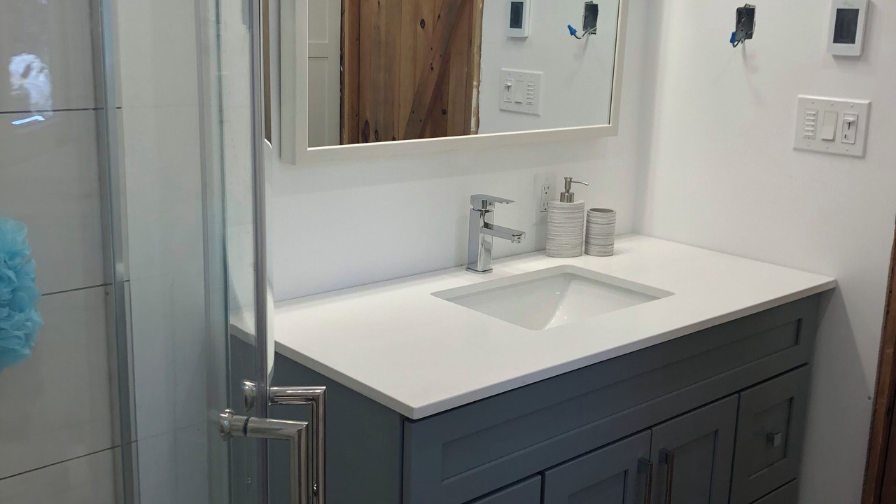 Photo of Bathroom in Dysart et al