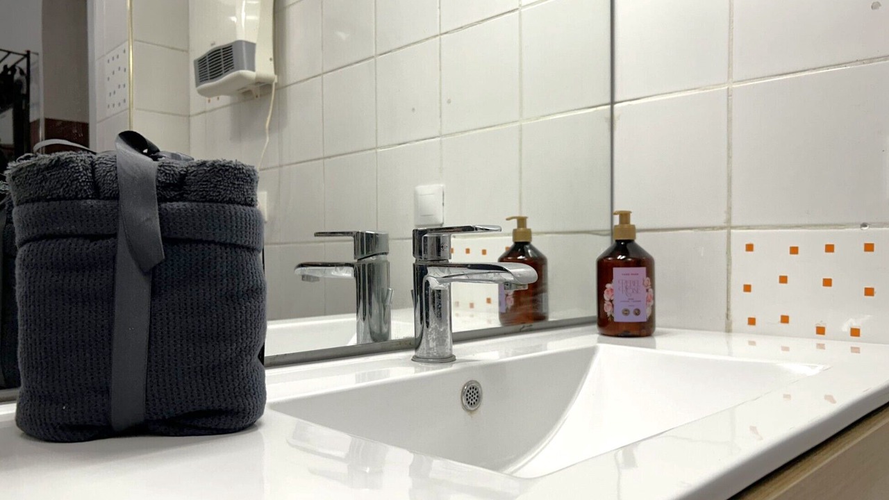 Photo of Bathroom in Herleville