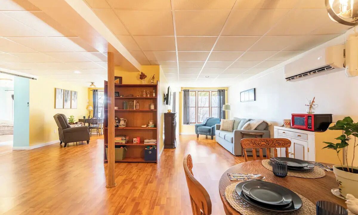 Photo of Livingroom in North Kingstown