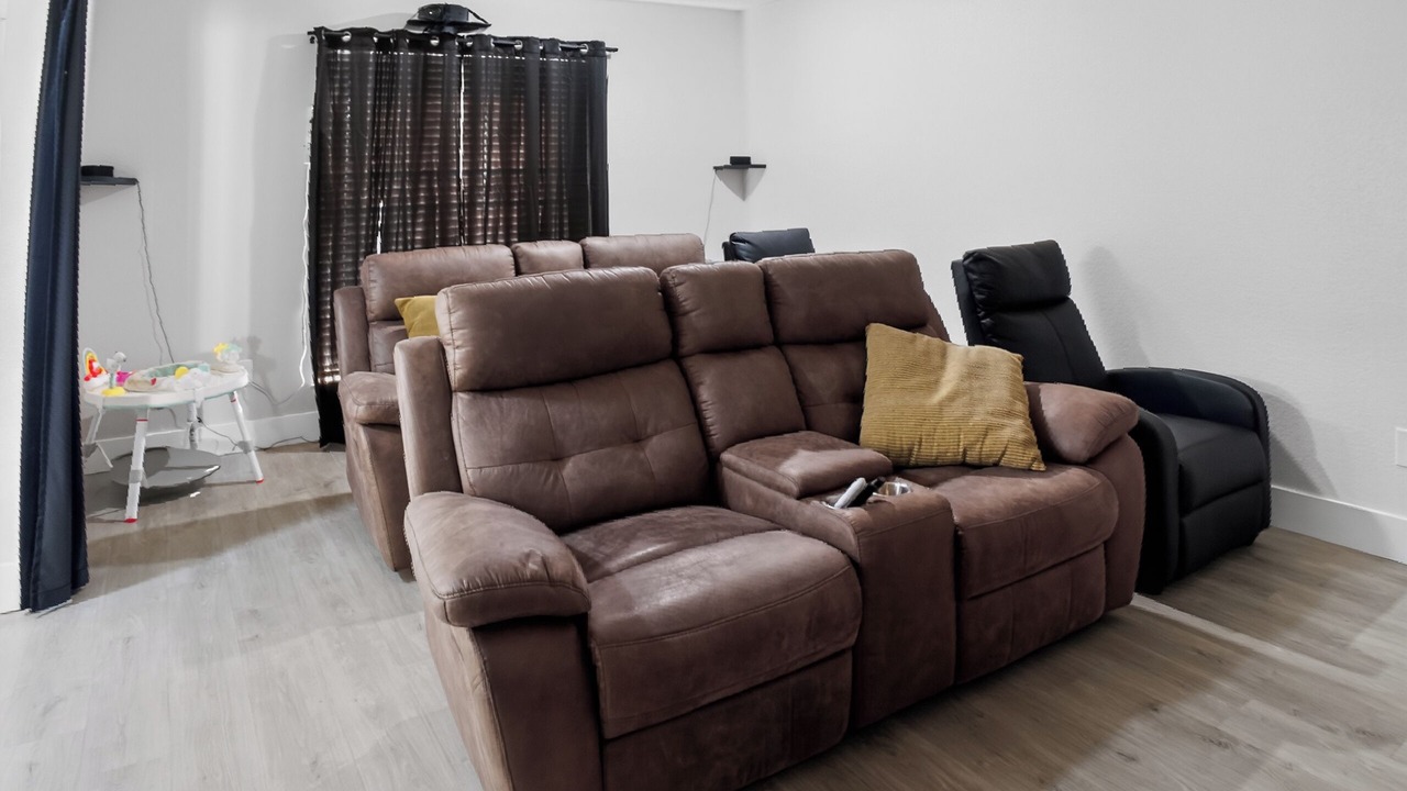 Photo of Livingroom in North Richland Hills