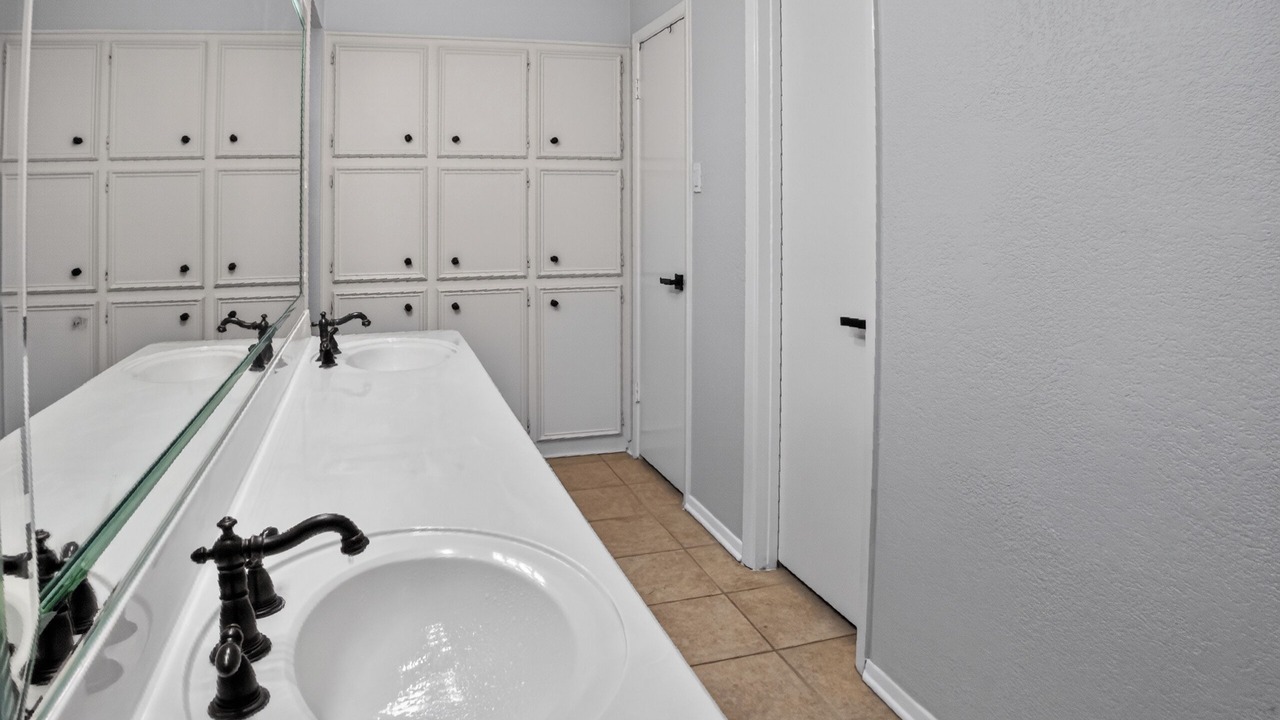 Photo of Bathroom in North Richland Hills