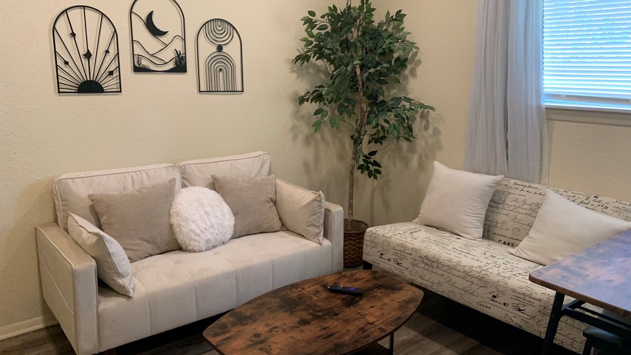 Photo of Livingroom in Louetta
