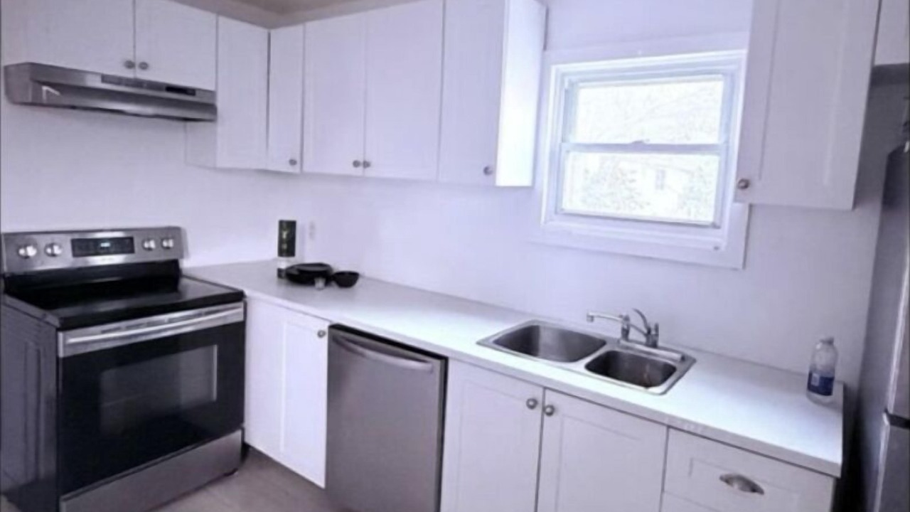 Photo of Kitchen in Fort Erie